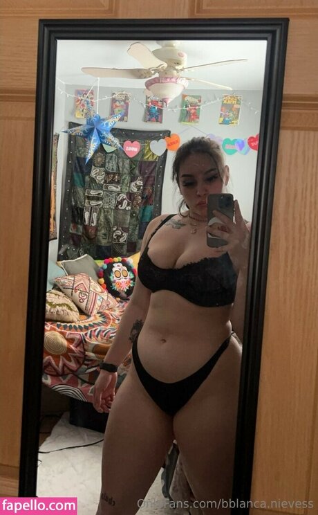 Foto desnuda filtrada de OnlyFans de Bblancanievess