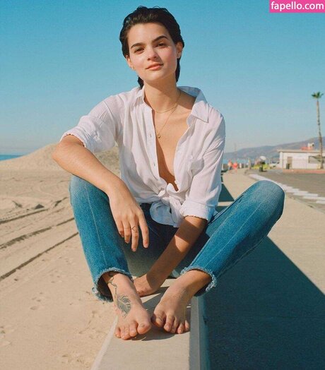 Foto desnuda filtrada de OnlyFans de Brianna Hildebrand