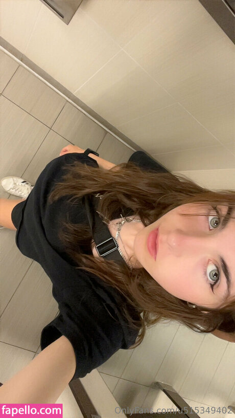 Foto desnuda filtrada de OnlyFans de Kamryngrace