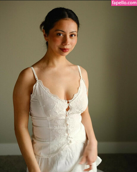 Amber Cosette