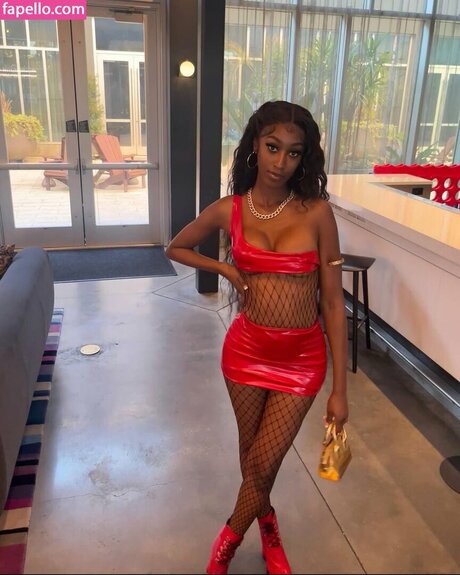 Foto desnuda filtrada de OnlyFans de Nia Bia