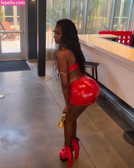 Nia Bia