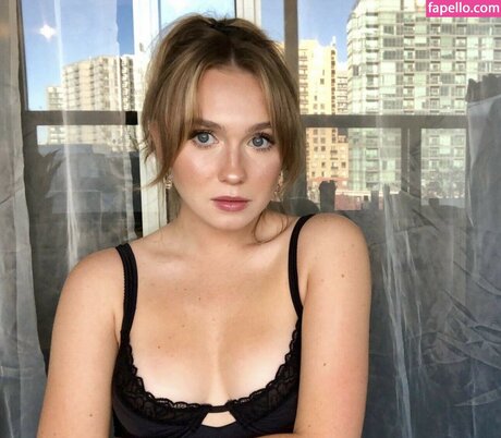 Veronika Slowikowska