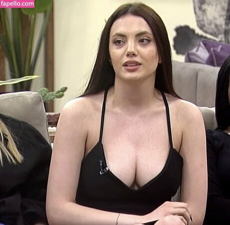 Foto desnuda filtrada de OnlyFans de Elif Nur