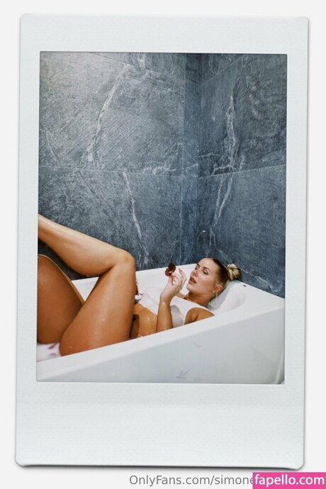 Simone Christensen