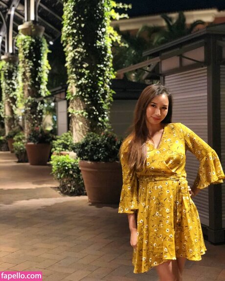 Foto desnuda filtrada de OnlyFans de Sophia Phan