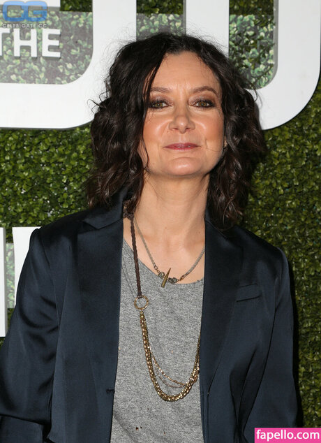 Foto desnuda filtrada de OnlyFans de Sara Gilbert