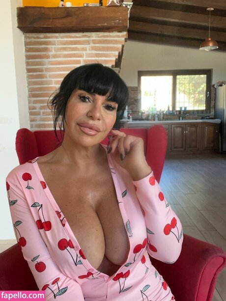 Naima La Donna Puma