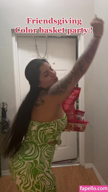 Foto desnuda filtrada de OnlyFans de Queenmelmel