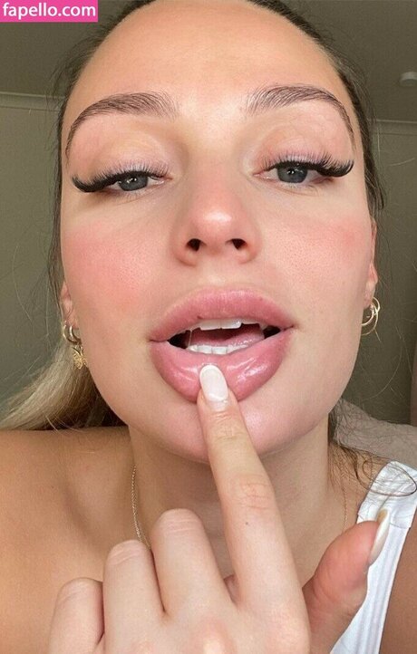 Foto desnuda filtrada de OnlyFans de Pietra Consulin