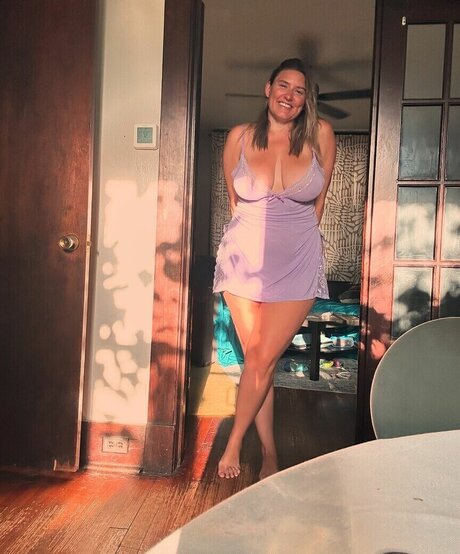 Ali Smiles