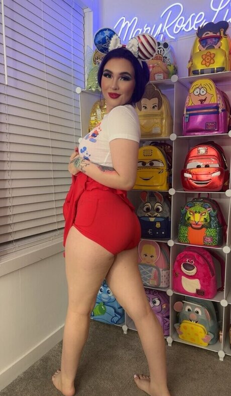 Mary Liven