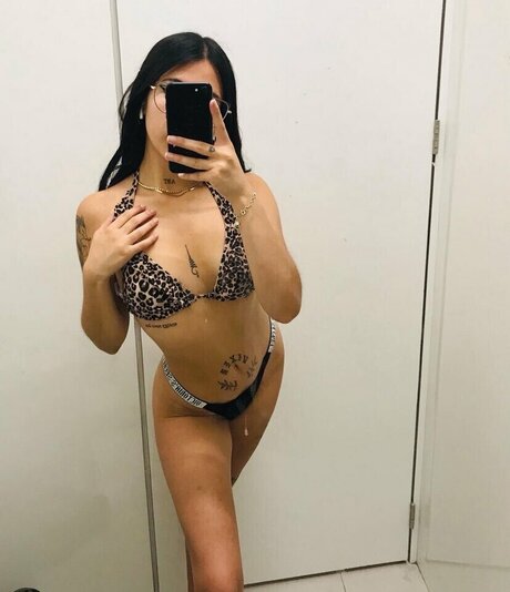Foto desnuda filtrada de OnlyFans de Glowww777