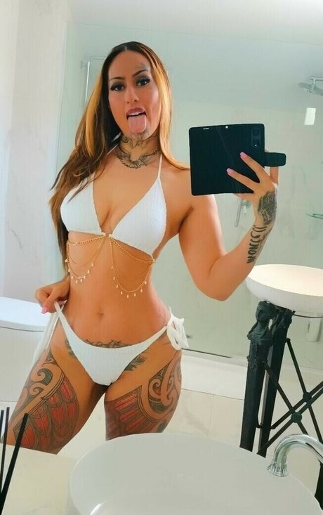 Foto desnuda filtrada de OnlyFans de Angeltaylor359