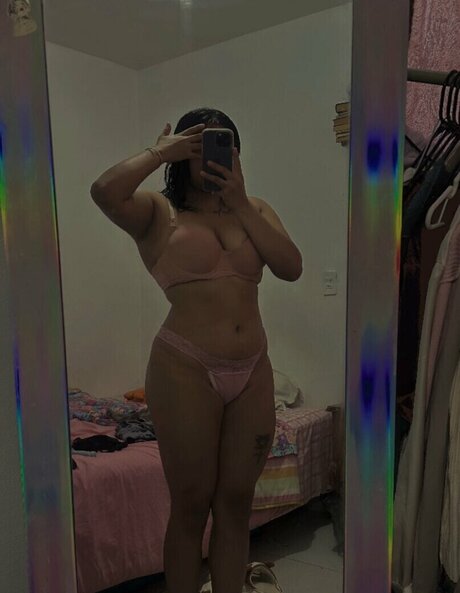 Foto desnuda filtrada de OnlyFans de Sat4nskitty