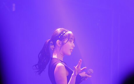 Amau Kisumi 天羽希純