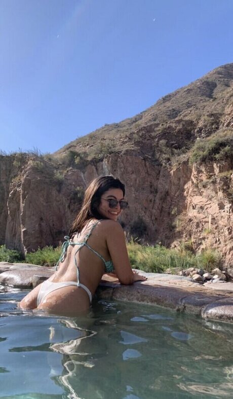 Larissa Ferrari