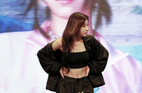 Foto desnuda filtrada de OnlyFans de Chaeryeong