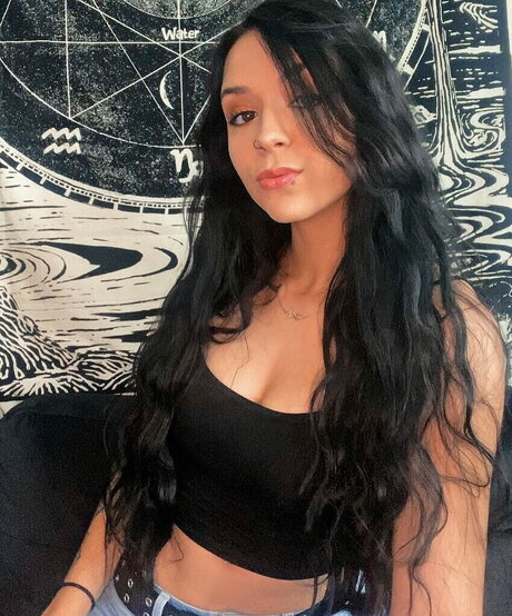 Foto desnuda filtrada de OnlyFans de Cora Wwe