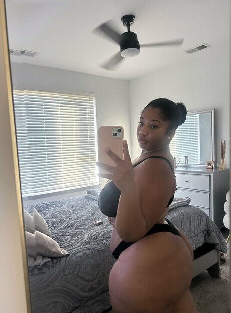 Foto desnuda filtrada de OnlyFans de Shesjuicy