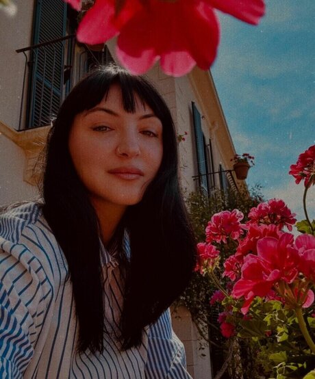 Julia Michaels