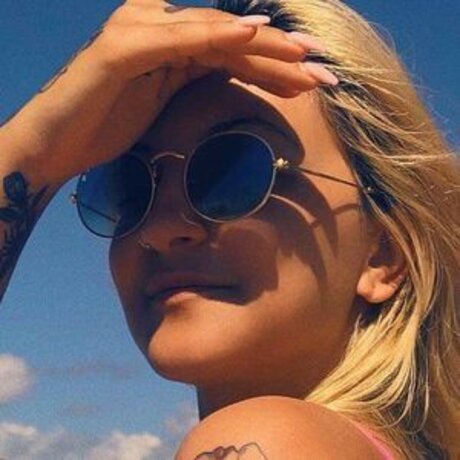 Foto desnuda filtrada de OnlyFans de Julia Michaels