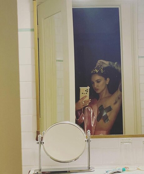 Julia Michaels