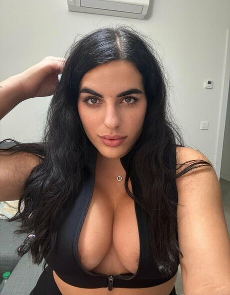 Foto desnuda filtrada de OnlyFans de Rosie Cage