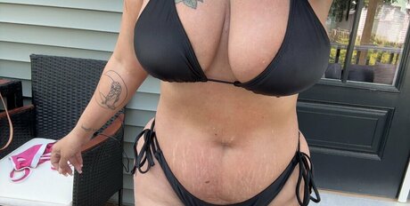 Foto desnuda filtrada de OnlyFans de Literallymackayla