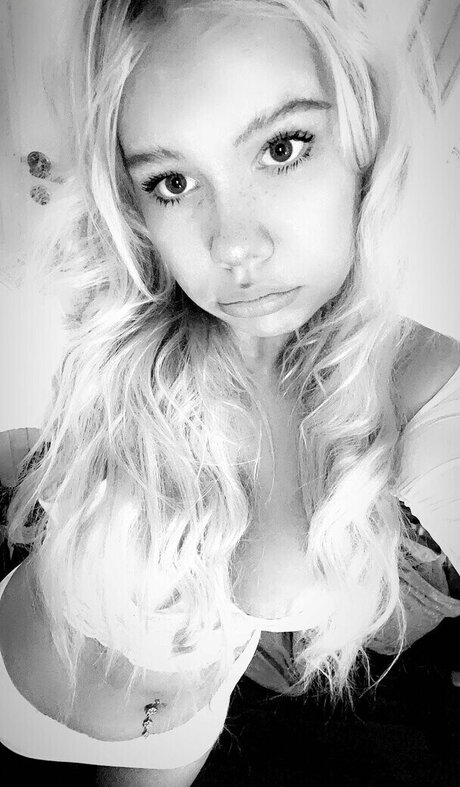 Foto desnuda filtrada de OnlyFans de Nelli Virtanen