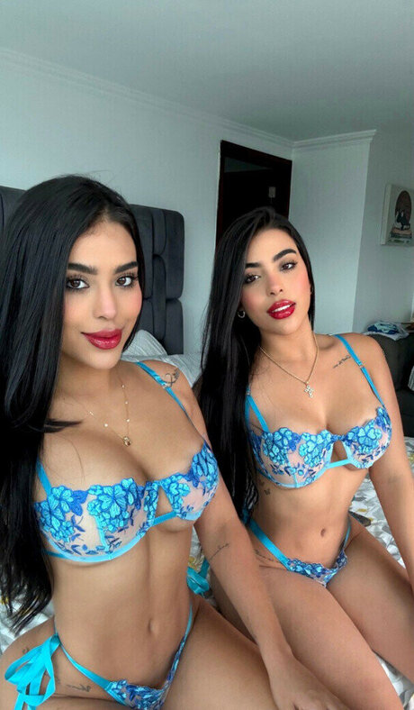 Gemelas A Ello
