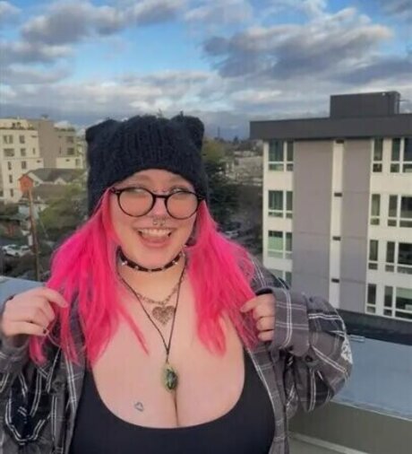 Foto desnuda filtrada de OnlyFans de Rottenromant1c