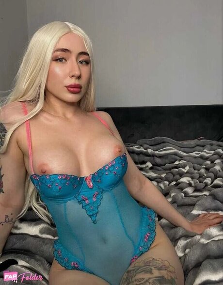 Nisaatane