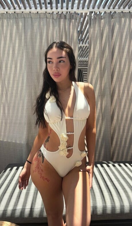 Julbellaa
