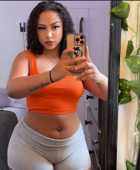Thick Baddie Forevaalaii