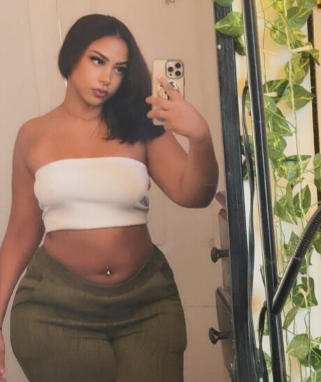 Thick Baddie Forevaalaii