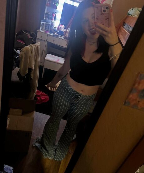 Foto desnuda filtrada de OnlyFans de Courtn3ythompson