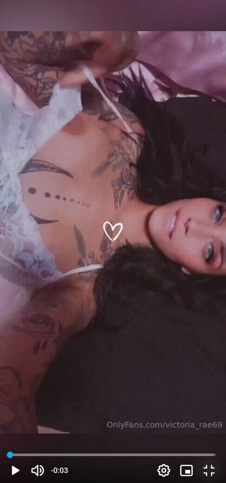 Foto desnuda filtrada de OnlyFans de Victoriarae69