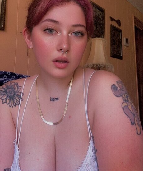 Foto desnuda filtrada de OnlyFans de Pixiepais