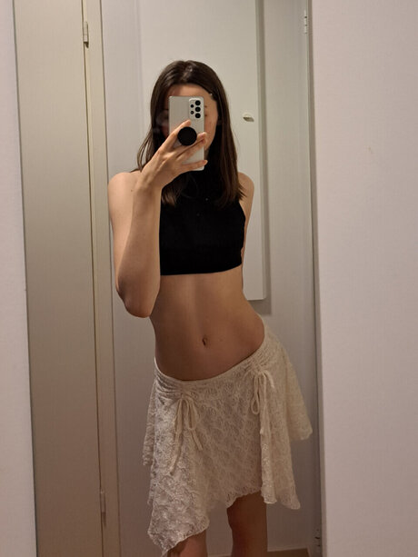 Bambi Stella