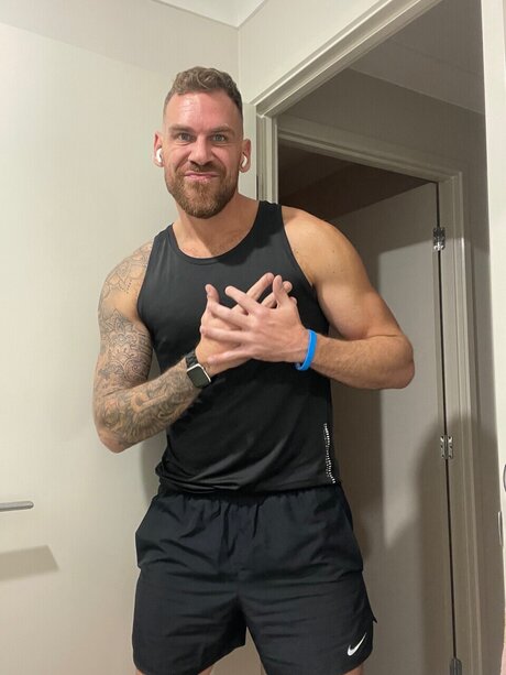 Foto desnuda filtrada de OnlyFans de Furry Aussie