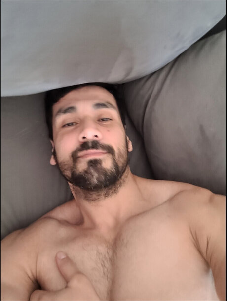 Foto desnuda filtrada de OnlyFans de Espartano
