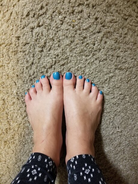 Foto desnuda filtrada de OnlyFans de Tinyfeet33