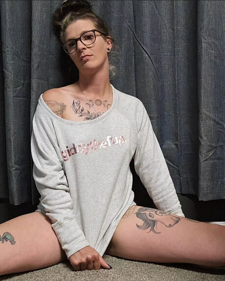 Foto desnuda filtrada de OnlyFans de Oddywithabody