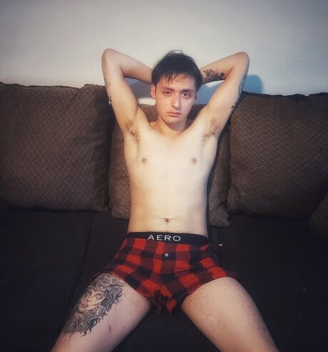 Foto desnuda filtrada de OnlyFans de Derek Trueba