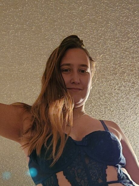 Foto desnuda filtrada de OnlyFans de Julia Bigelow