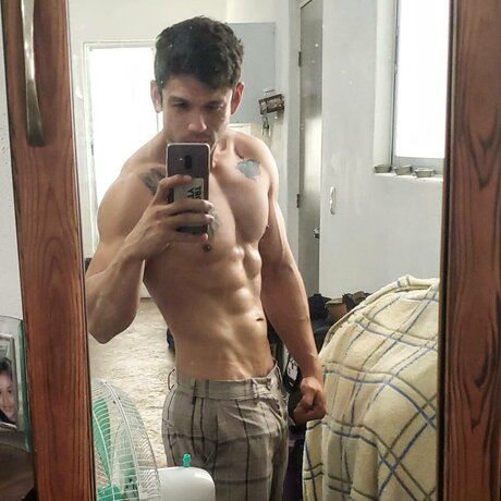 Foto desnuda filtrada de OnlyFans de Ivan Pares Priego