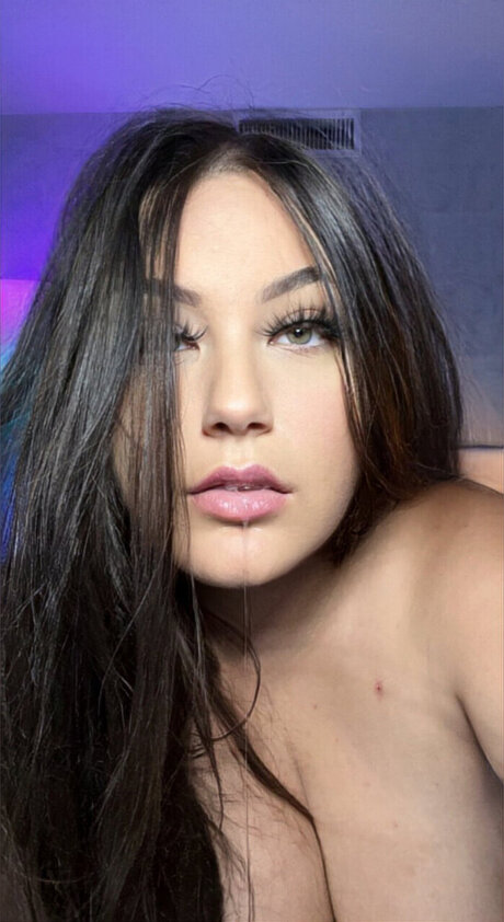 Foto desnuda filtrada de OnlyFans de Your Thick Secret 