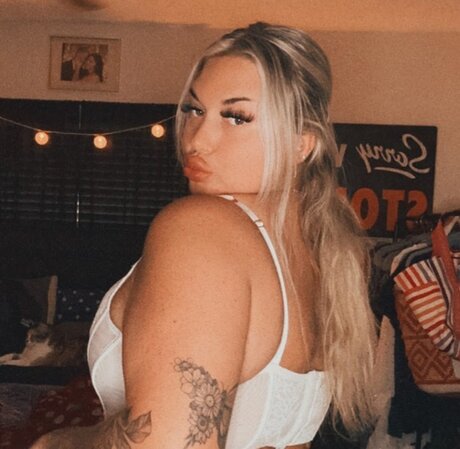 Foto desnuda filtrada de OnlyFans de Lex