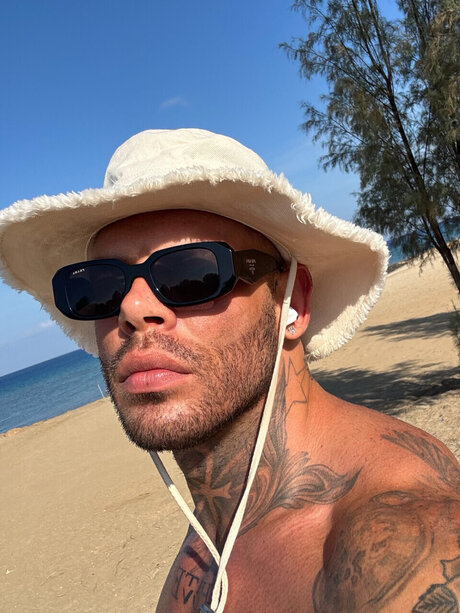 Foto desnuda filtrada de OnlyFans de Master Ares 